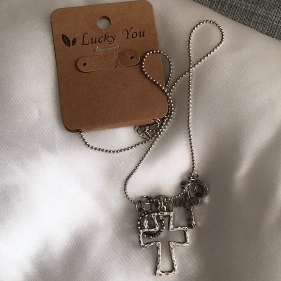💥Lucky You Charm Cross Necklace - Picture 5 of 6